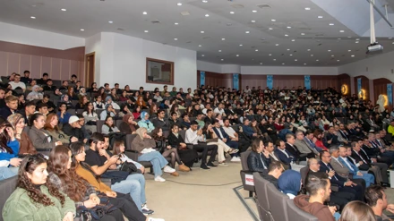 Selçuk Üniversitesinde sivil havacılığın geleceği konuşuldu